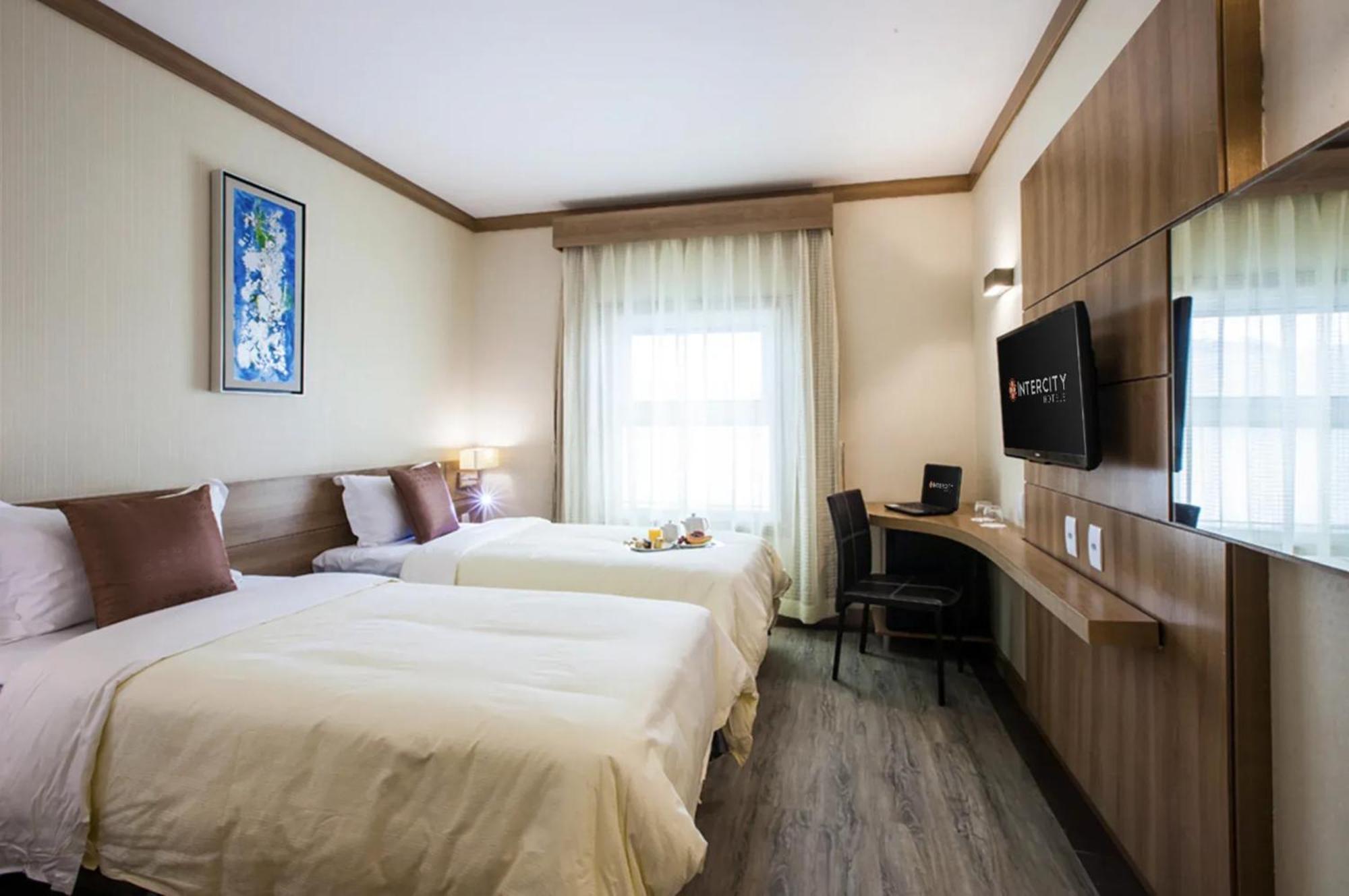 Intercity Hotel 4*