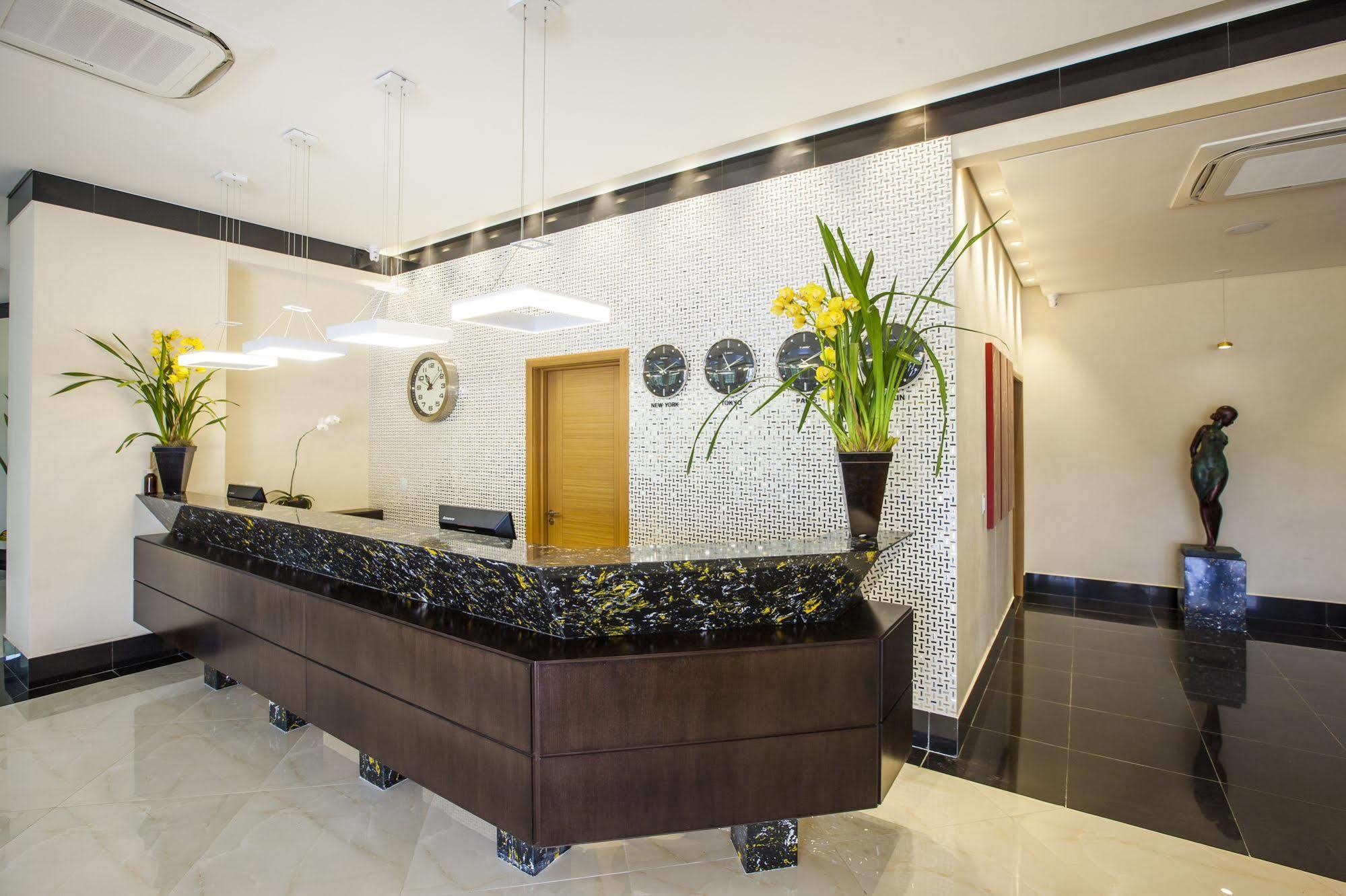 Intercity Hotel 4*