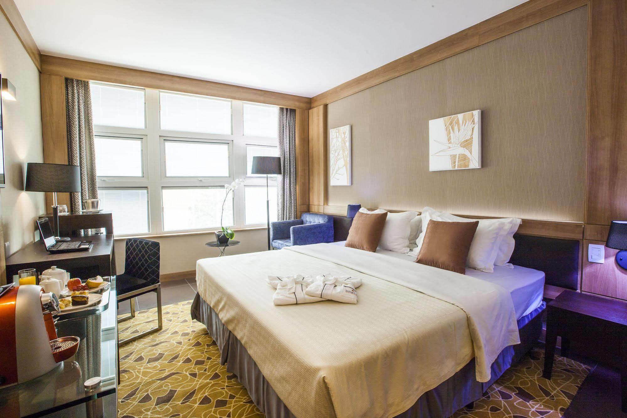 Hotel Intercity Vinhedo